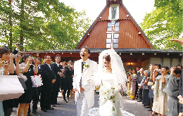 聖パウロカトリック教会での結婚式